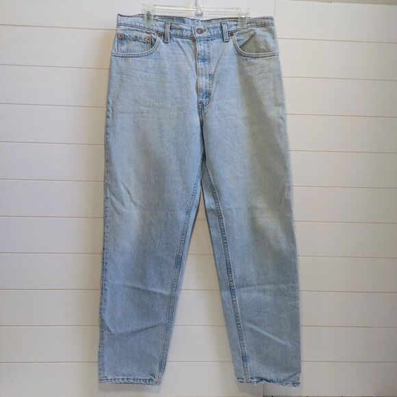 Levi's Other - Vintage Levi's 550 Made in USA Men's 36x31 Jeans Light Wash 90's Denim 1996